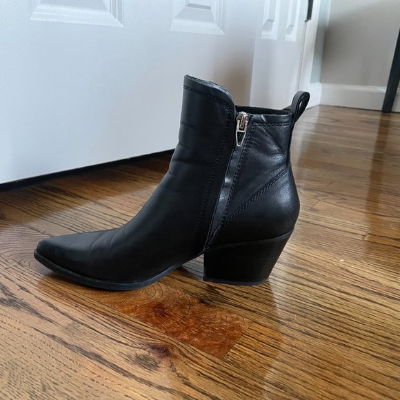 Dolce Vita Sammey Booties Size 7.5 - Picture 2 of 7